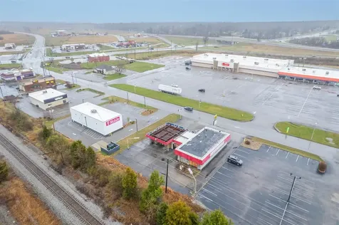 51 Madison Square Drive Madisonville KY 42431