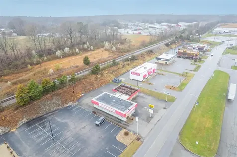 51 Madison Square Drive Madisonville KY 42431