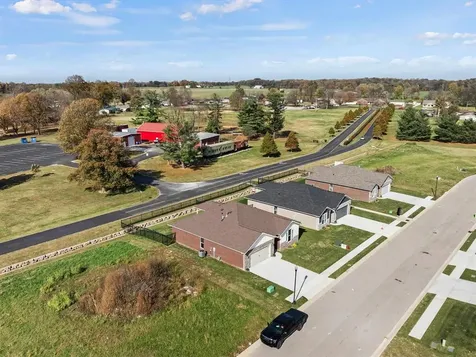 5572 Park Haven Bend Owensboro KY 42303