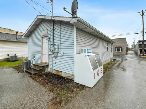150 Main Cross Street Hawesville KY 42348