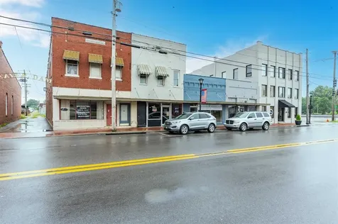 107 N Main Street Beaver Dam KY 42320