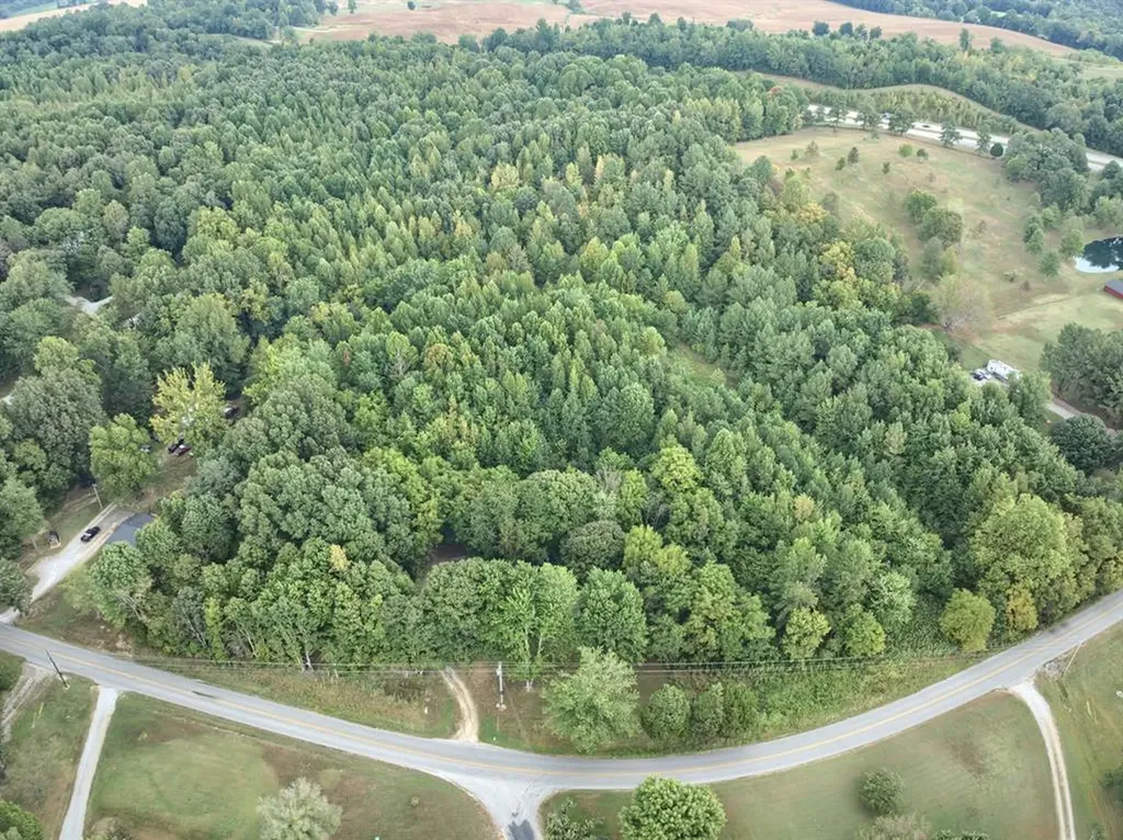 4799 Highway 764 Whitesville KY 42378