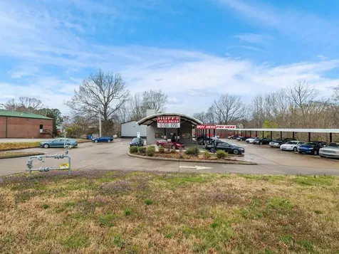 1580 N Main Beaver Dam KY 42320