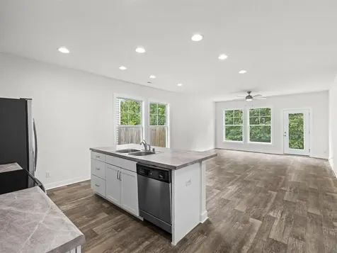 6323 Valley Brook Trace Utica KY 42376