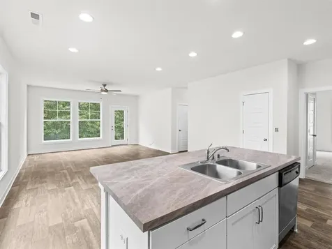 6323 Valley Brook Trace Utica KY 42376