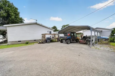 320 S 1st Street #I Island KY 42350