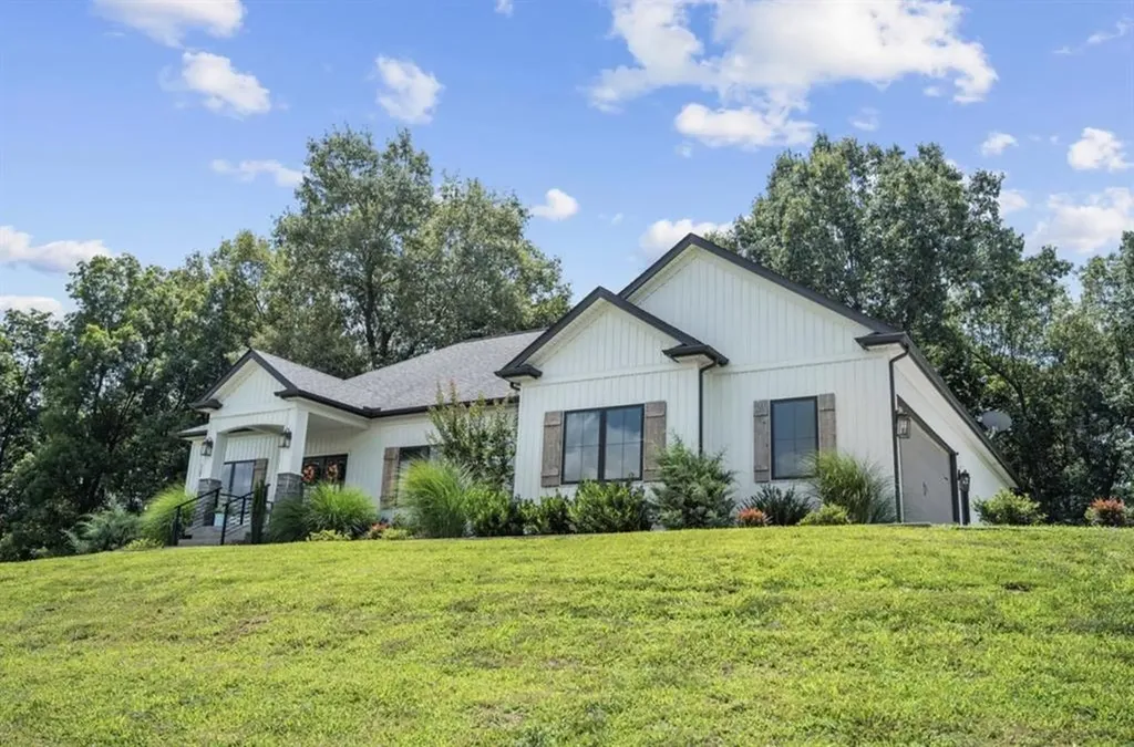 1033 Belltown Road Hartford KY 42347