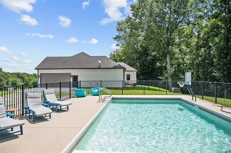 1033 Belltown Road Hartford KY 42347