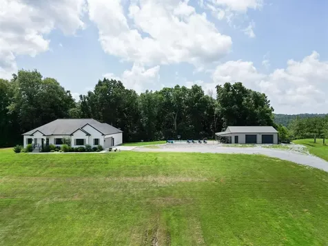 1033 Belltown Road Hartford KY 42347