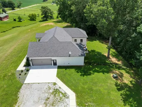 1033 Belltown Road Hartford KY 42347