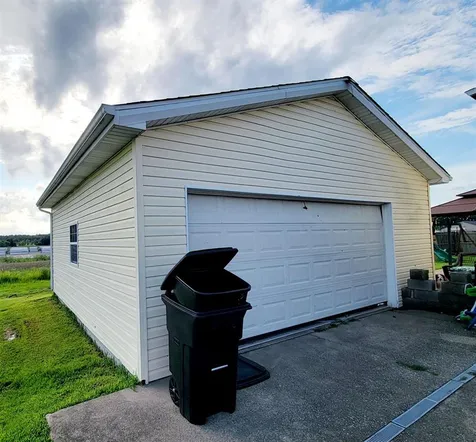 220 Hope Street Beaver Dam KY 42320