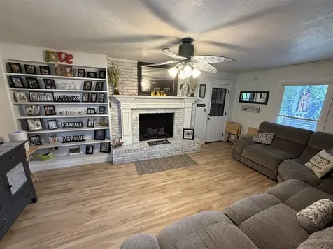 324 Hickory Lane Greenville KY 42345