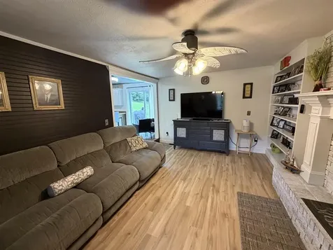 324 Hickory Lane Greenville KY 42345