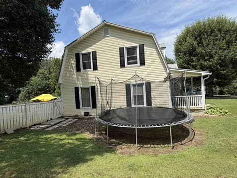 324 Hickory Lane Greenville KY 42345
