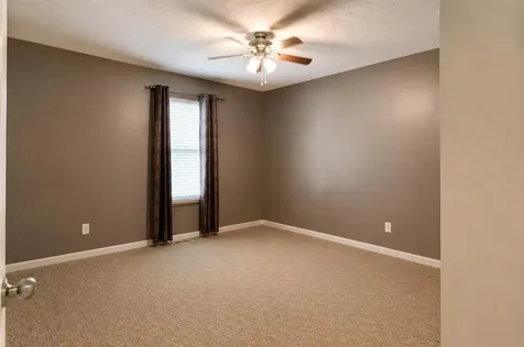 185 N Dove Loop Owensboro KY 42301