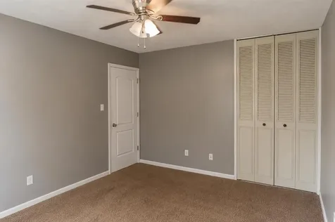 185 N Dove Loop Owensboro KY 42301