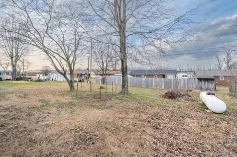 230 Meadowlark Drive Calhoun KY 42327