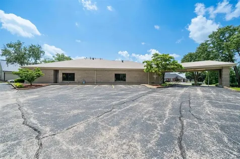 2815-2835 Farrell Crescent Owensboro KY 42303
