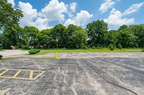 2815-2835 Farrell Crescent Owensboro KY 42303