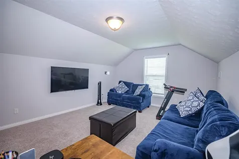 2499 Winning Colors Way Owensboro KY 42301