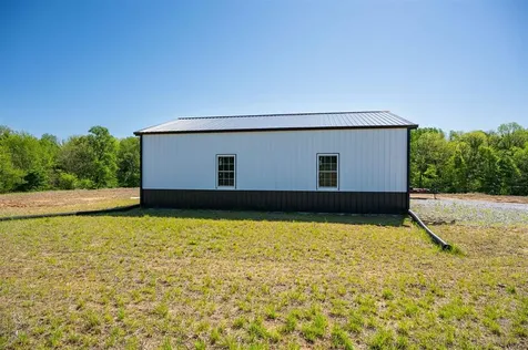 12425 Highway 431 Utica KY 42376