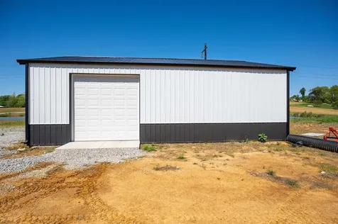 12425 Highway 431 Utica KY 42376
