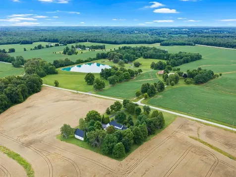 3703 Bratcher Hill Road (Daviess County) Philpot KY 42366