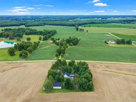 3703 Bratcher Hill Road (Daviess County) Philpot KY 42366