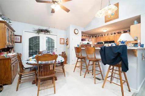 3016 Moseley Road Utica KY 42376