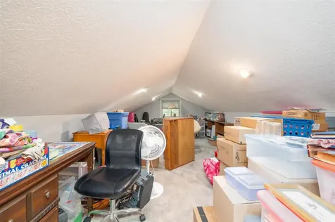 3016 Moseley Road Utica KY 42376