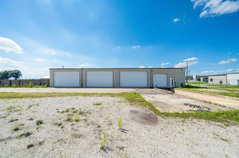 9075 Highway 60 Lewisburg KY 42351