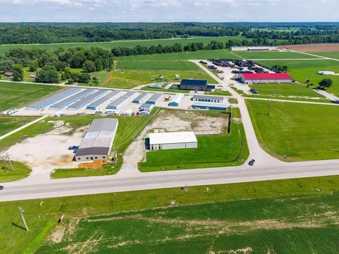 9075 Highway 60 Lewisburg KY 42351