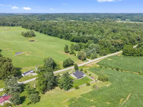 158 Beulah Church Road Calhoun KY 42327-0000