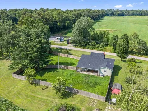158 Beulah Church Road Calhoun KY 42327-0000