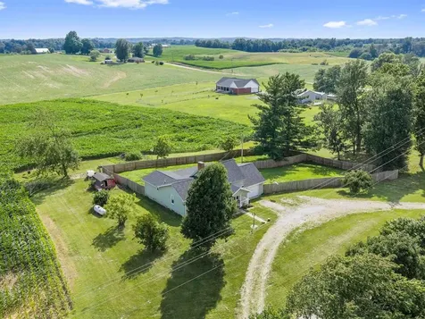158 Beulah Church Road Calhoun KY 42327-0000