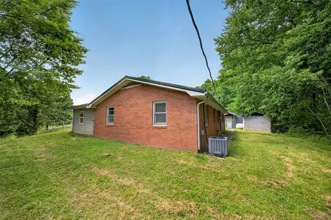 3268 Bethel Church Road Beaver Dam KY 42320