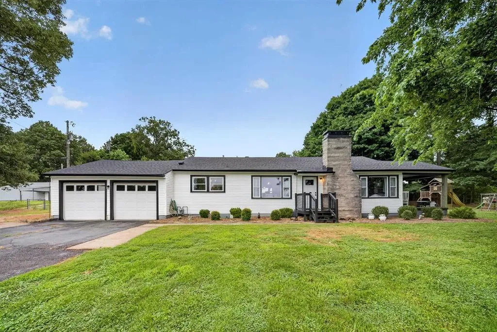 6475 Us Highway 231 Utica KY 42376