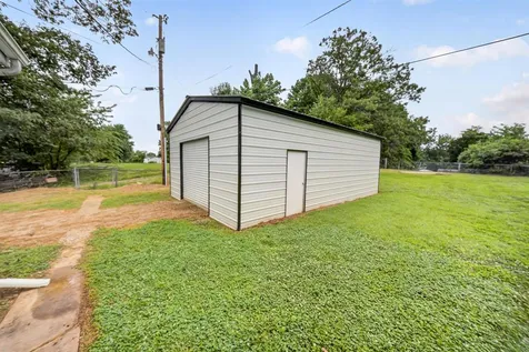 6475 Us Highway 231 Utica KY 42376
