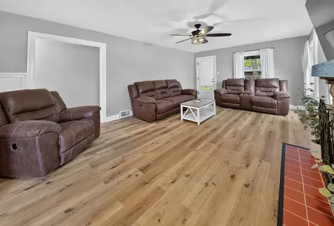 6475 Us Highway 231 Utica KY 42376