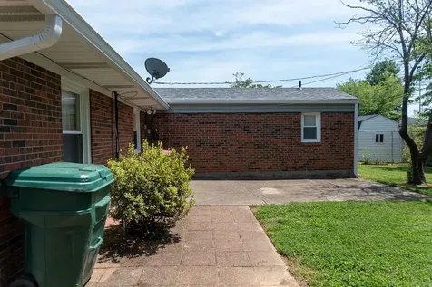 1236 W Wayside Drive Owensboro KY 42303