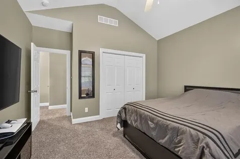 2499 Hillbrooke Parkway Owensboro KY 42303