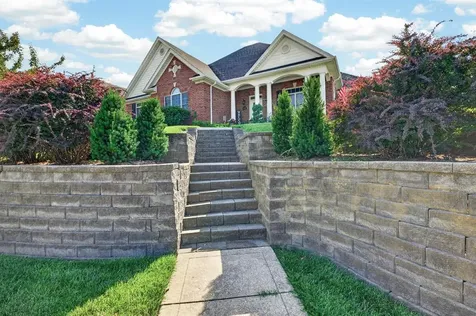2499 Hillbrooke Parkway Owensboro KY 42303