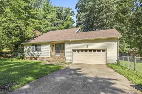 155 Woodlawn Court Madisonville KY 42431