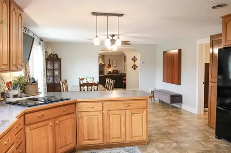 4100 State Route 56 N Calhoun KY 42327