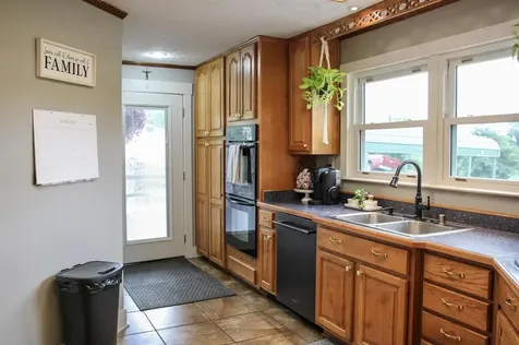 4100 State Route 56 N Calhoun KY 42327
