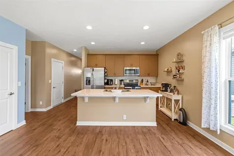 6509 Valley Brook Trace Utica KY 42376-5004