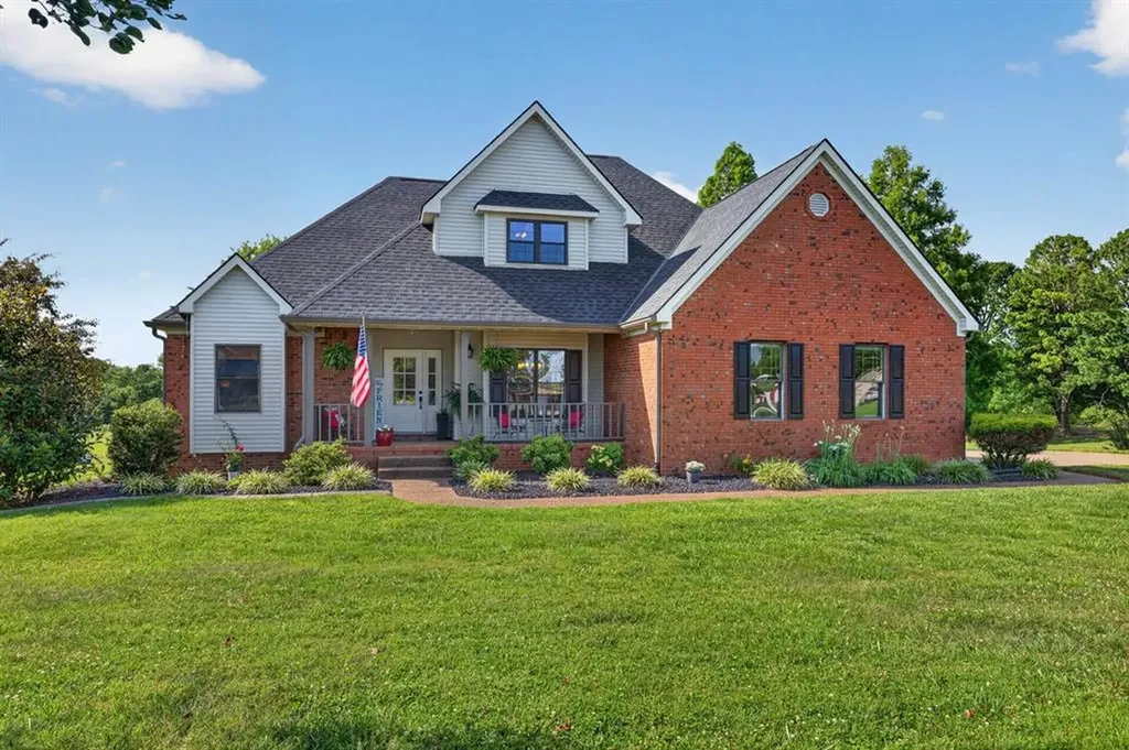 3473 London Pike Philpot KY 42366