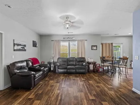 6391 Autumn Valley Trace Utica KY 42376