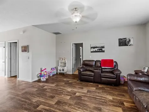 6391 Autumn Valley Trace Utica KY 42376