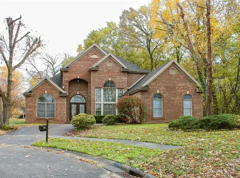 1400 Kingsbrooke Owensboro KY 42303